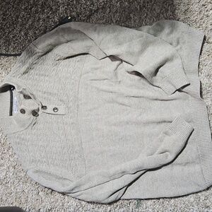 Tommy Bahama Sweater